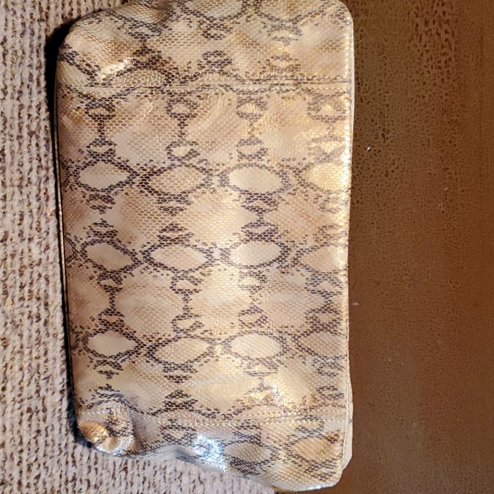 Cache Goldtone Snakeskin clutch - Picture 2 of 4